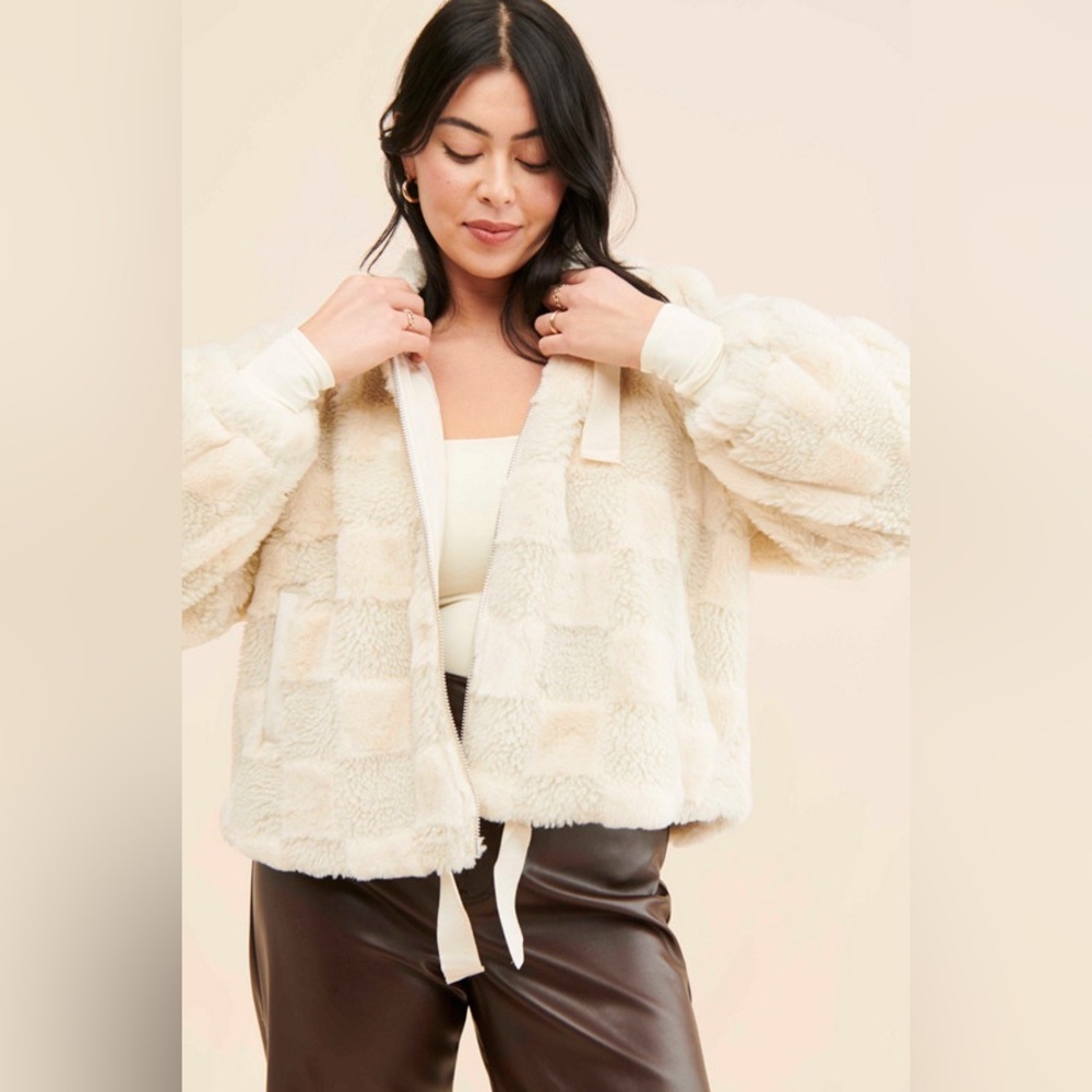 Anthropologie Cropped Faux Fur Hoodie Jacket - Picture 2 of 8